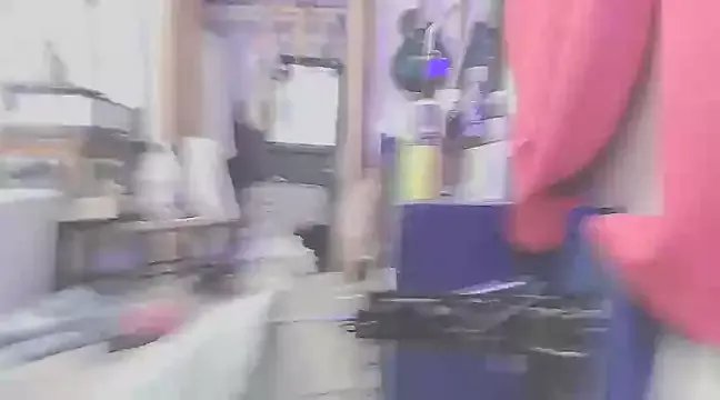 sissytrapdolly24 on StripChat 