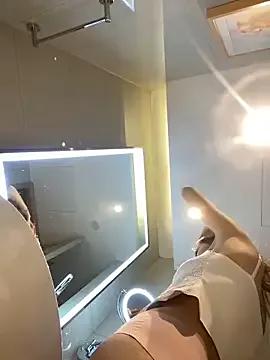 Sunflower-77 — Freechat on StripChat