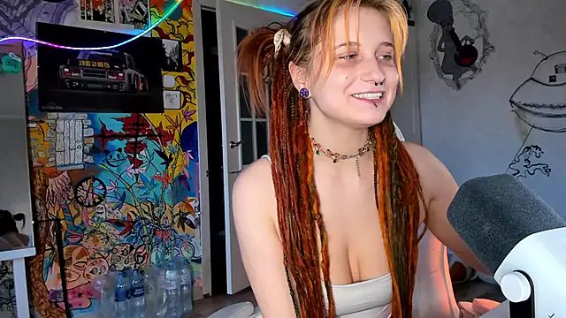 Sunny_Mouse_ on StripChat 