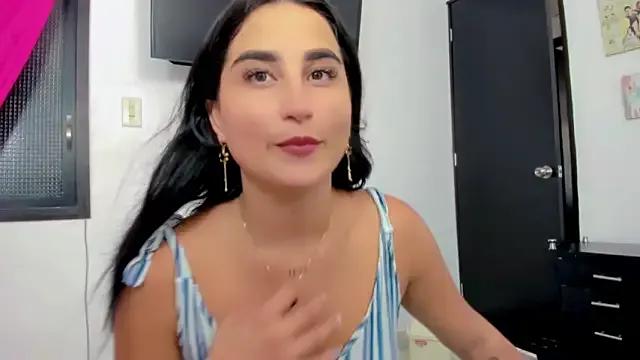 sunshine_uwu22 on StripChat