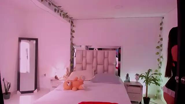 Sussy_Bell01 on StripChat 