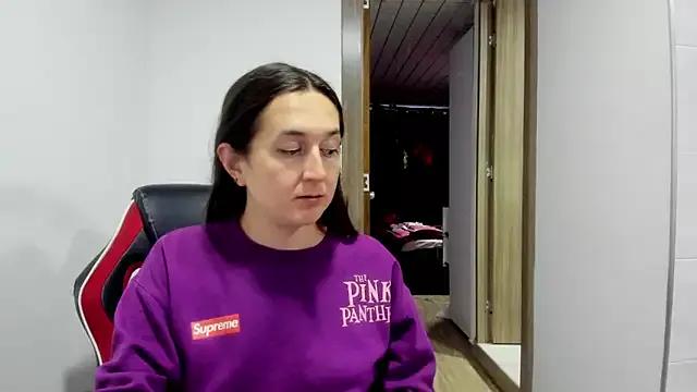 Sweet-Suck69 on StripChat 