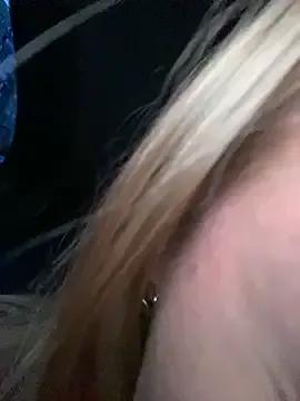 Freechat Sweet___Emily on StripChat