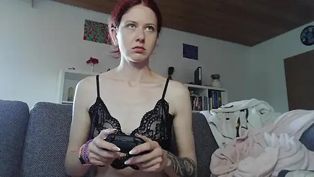 SweetSeraphine — Pussy dildo play 2min