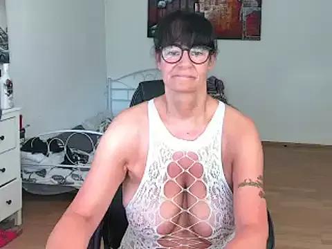 Freechat Sylly on StripChat