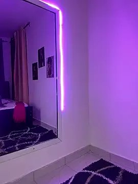 Freechat t-Booty_risky_ on StripChat