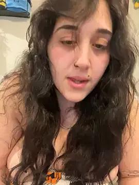 Freechat ThicBunz on StripChat