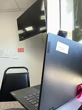 Freechat ThicBunz on StripChat