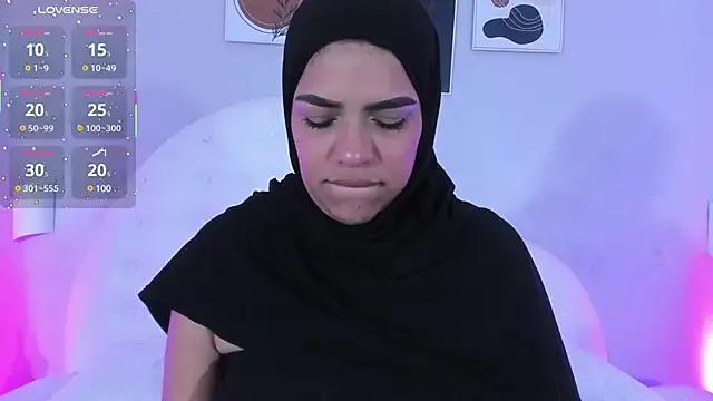 Umarani_ — SPANK ASS + TWERK :fire: