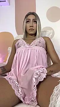 VictoriaRoss1 — Insert lush + oil and spanks butt