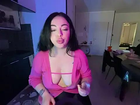 Virgin_Amber on StripChat