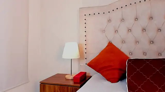 vivi_ruby on StripChat 