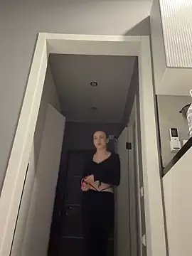 viviandaimond1 on StripChat 