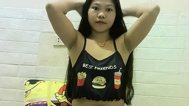 wildestsweetie — hi guys help me to reach my goal ty