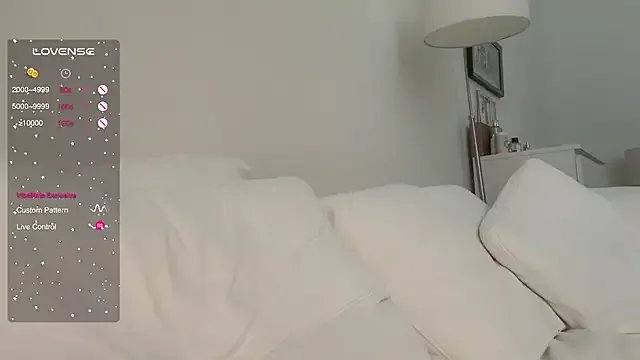 xoxoxjenn on StripChat 