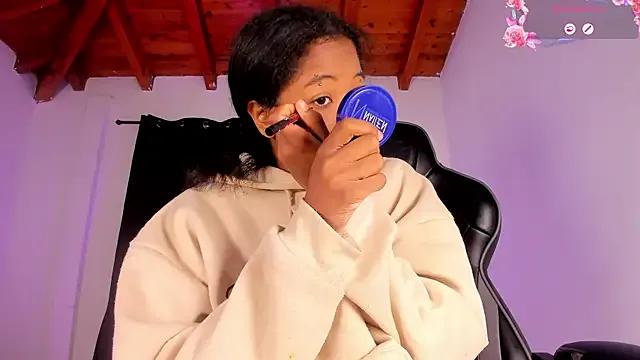 Zaira_Rose_ — PLUG ANAL